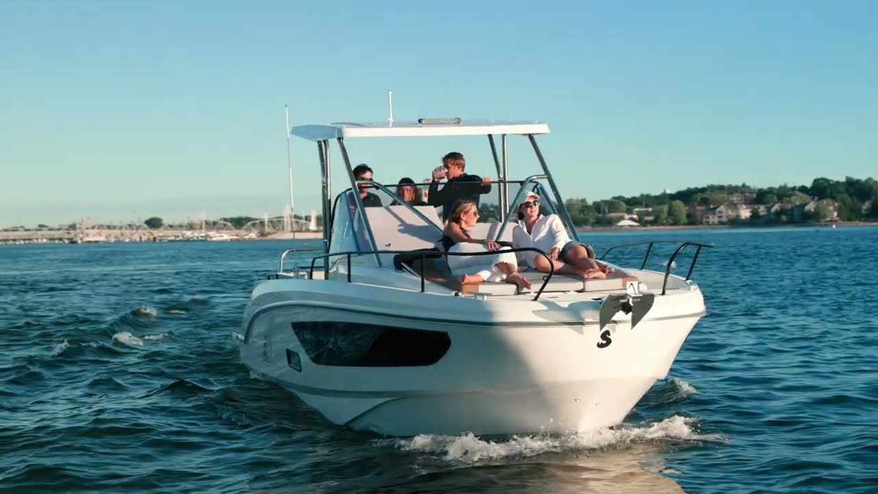 Rent a Boat in Athens for the Ultimate Water Tour Experience