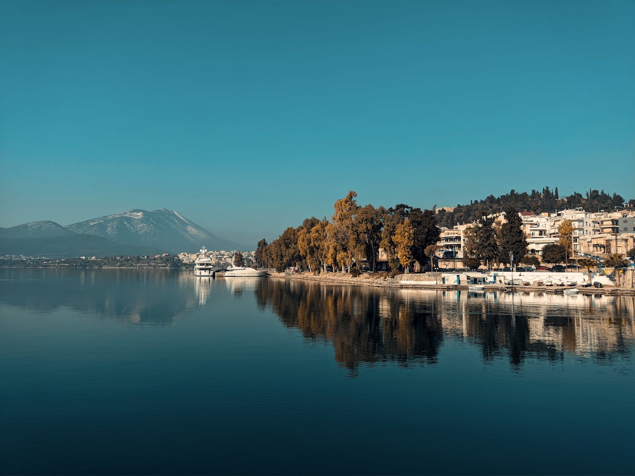 Multi-Day Classical Tours Including Ioannina<