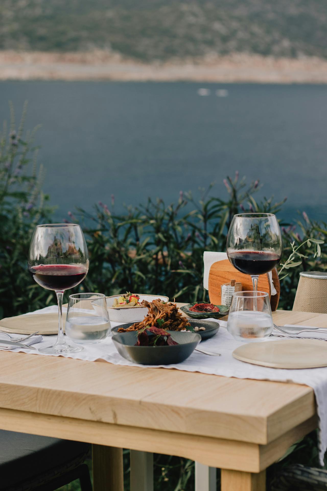 Sunset Dining in Santorini & Greek Islands