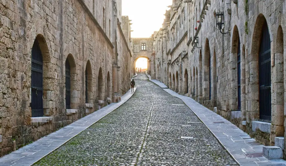 Private Medieval Walking Tour Rhodes – Street of the Knights